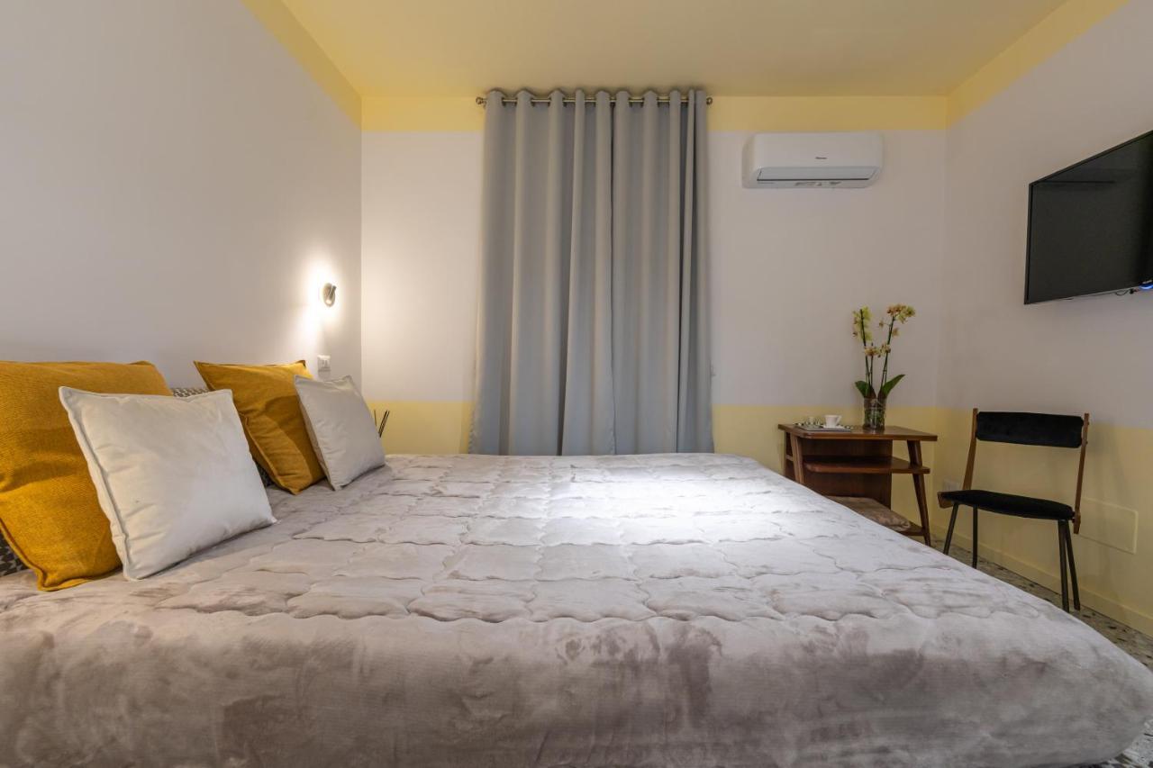 Bed & Breakfast Teatro Toledo 272 *